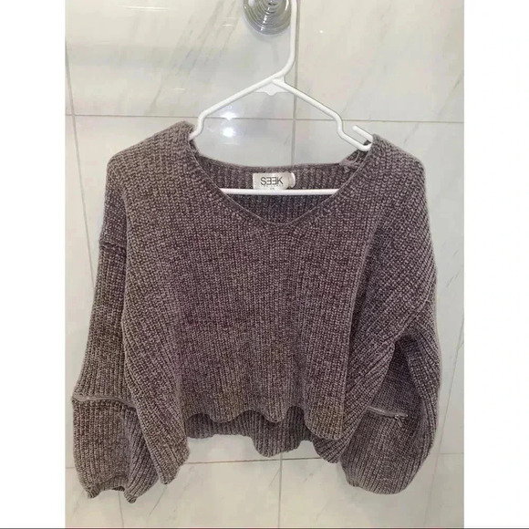 Seek The Label (LF) Chenille Sweater - Picture 1 of 2